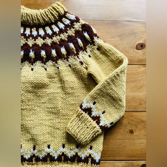 Hand knit Fair Isle Sweater - Picture 4 of 4